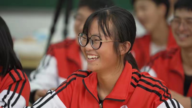 “贝泰妮希望班”开班 为少年播下关爱生态的种子
